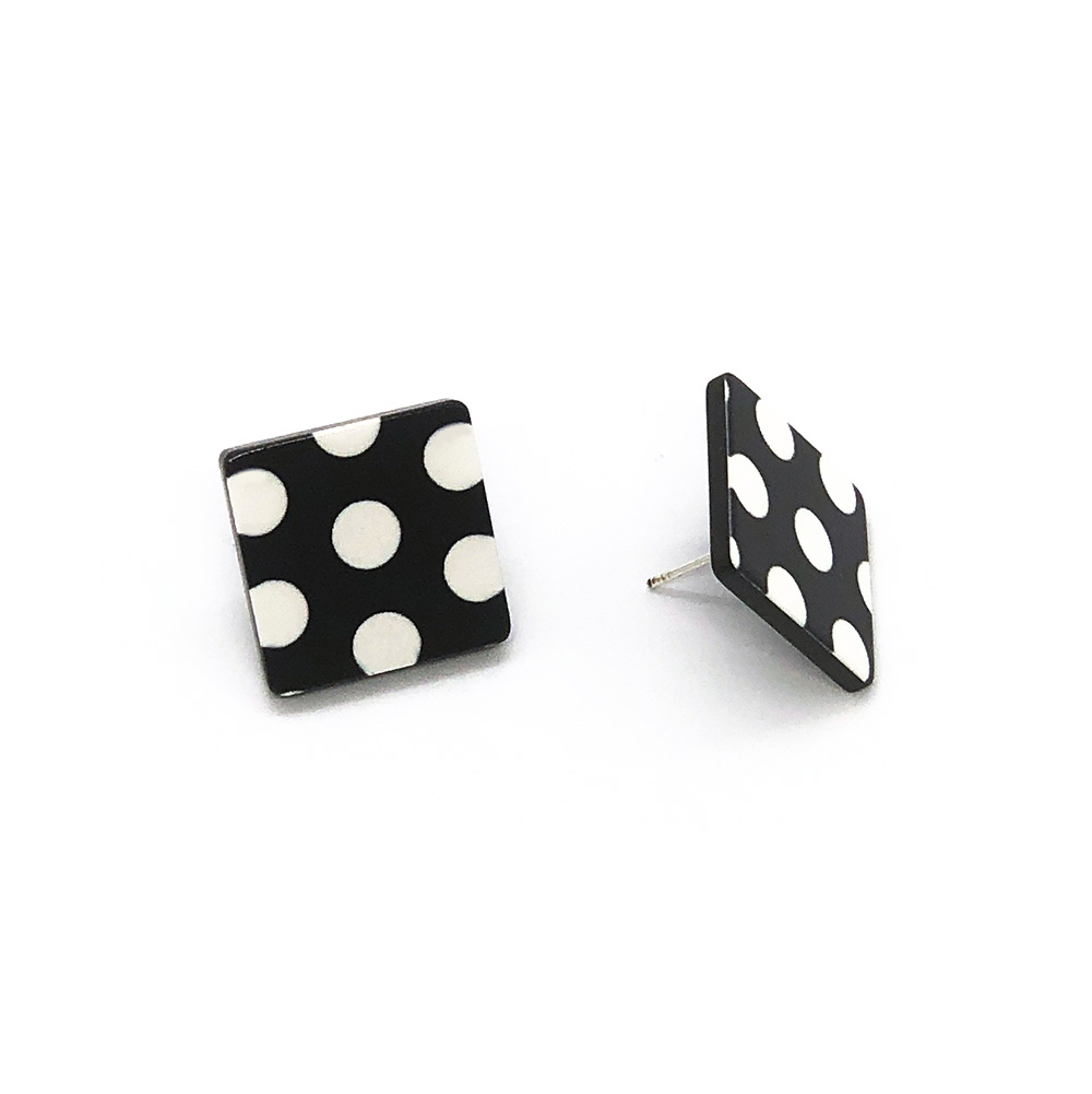 black-and-white-polka-dot-earrings-1b black-and-white-polka-dot-earrings