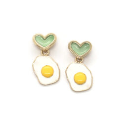 just-eggs-tra-special-egg-earrings-green-6b