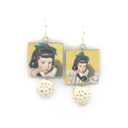 ring-ring-1950s-vintage-style-earrings-2